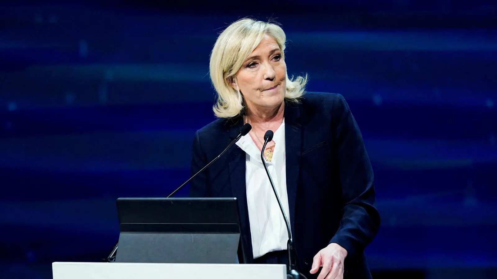 مارين لوبان مهددة بـ"عدم الأهلية" للترشح للرئاسة