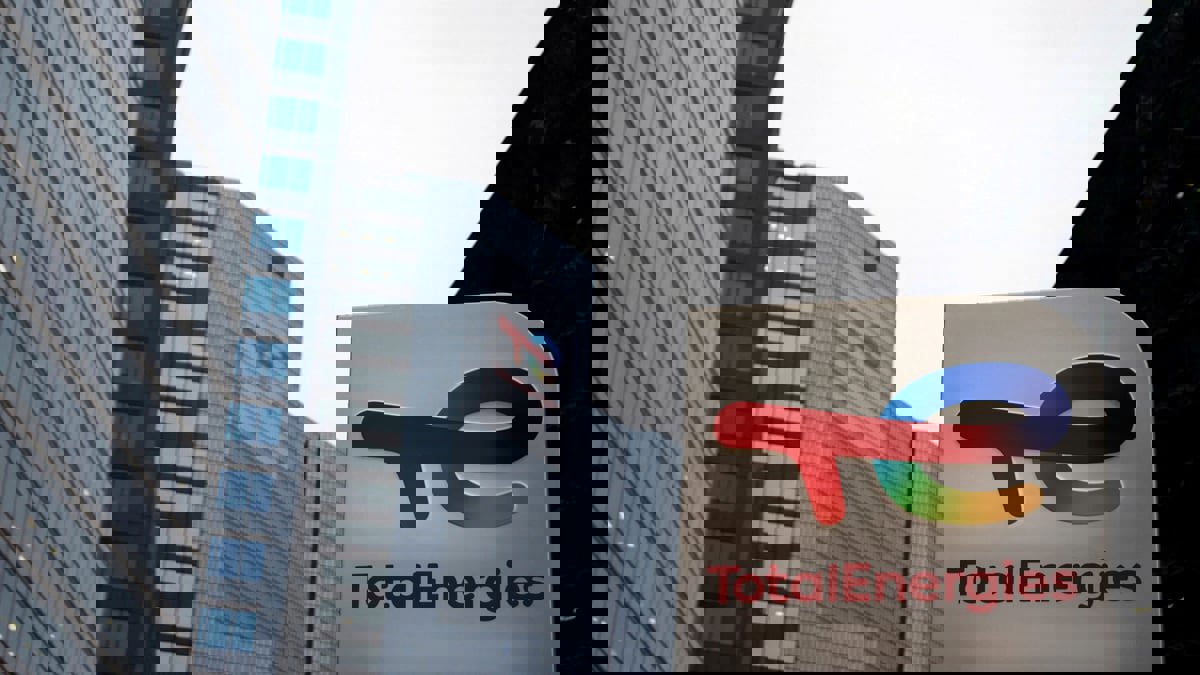 "توتال إنرجيز" تحظى بـ"سيطرة مؤقتة" على مشروع غاز بحري لبناني