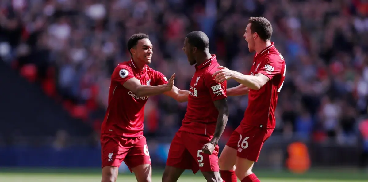 هل يغيب فان ديك وآرنولد وفينالدوم عن مباراة ليفربول وتشيلسي؟