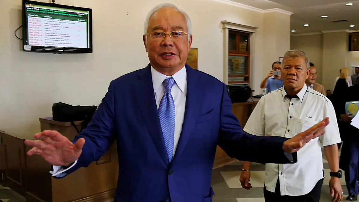 رئيس الوزراء الماليزي السابق نجيب رزّاق يقود حزبه للفوز بانتخابات محلية