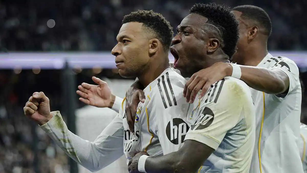 المنقذ.. مبابي يدخل تاريخ ريال مدريد برقم مثير