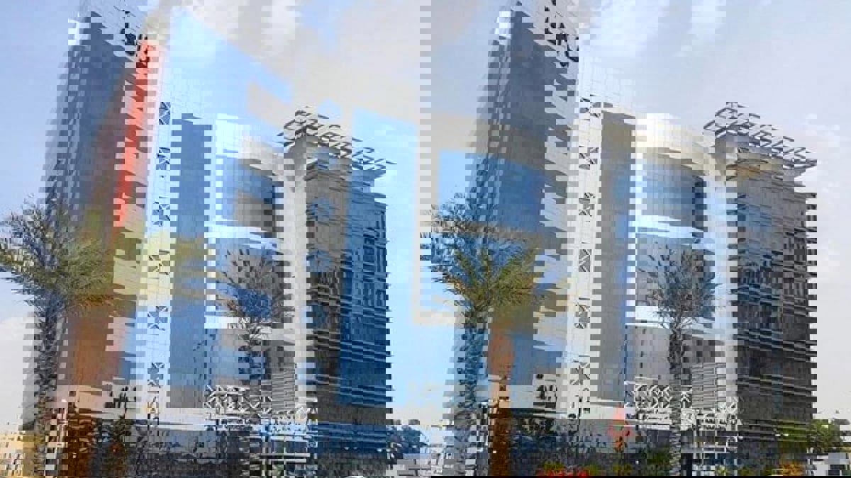 السعودية.. توقيف عشرات المتهمين بجرائم الرشوة والتزوير في عدة وزارات