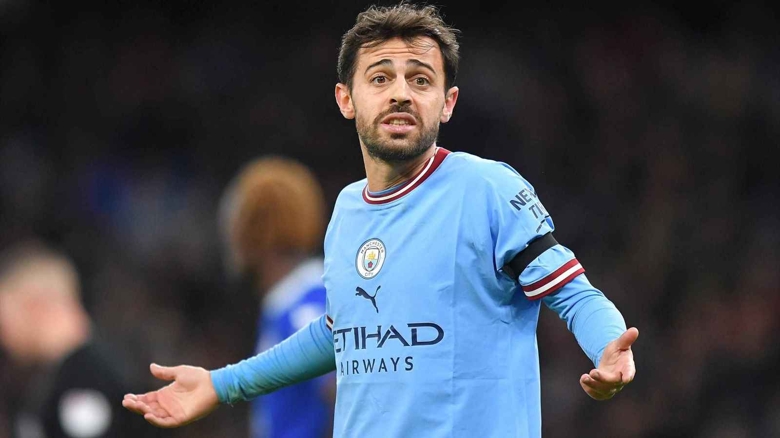يريد ريال مدريد.. برناردو سيلفا يصدم برشلونة 