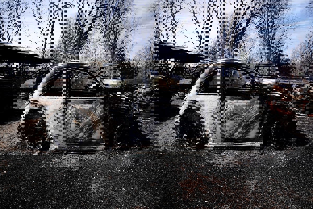 إخلاء بلدات في تكساس مع استمرار الحرائق (فيديو)