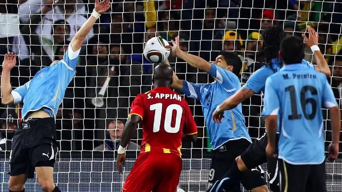 الموعد والقنوات الناقلة والتشكيل المتوقع لمباراتي غانا ضد أوروغواي والبرازيل مع الكاميرون