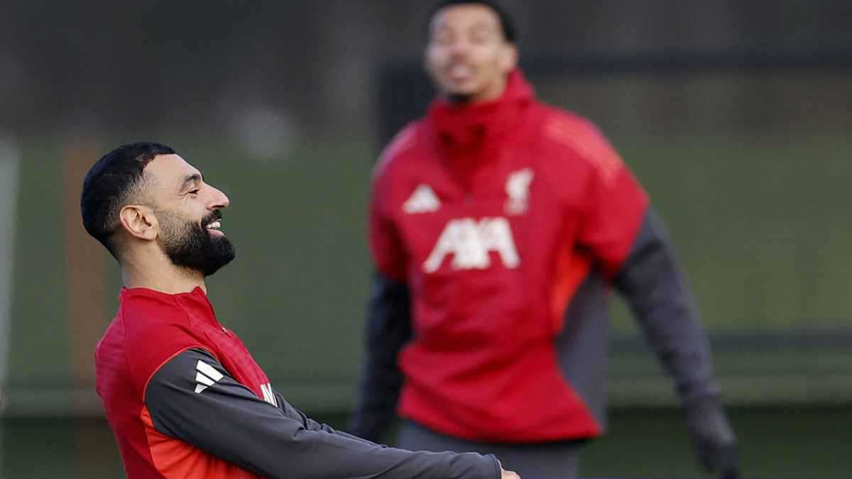 بعد انتقاده لإدارة ليفربول ومدربه.. ترشيح محمد صلاح لجائزة مرموقة