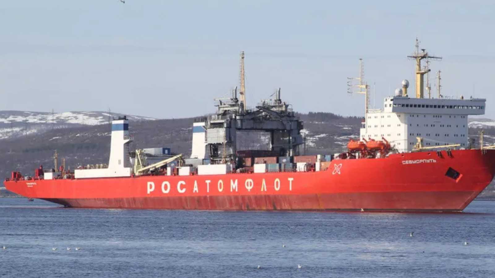 تركيا تعلن تعرض سفينة شحن روسية لهجوم في البحر الأسود