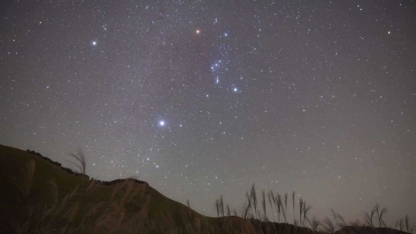 مذكور بالقرآن الكريم.. مصر ترصد نجم "الشعرى اليمانية"