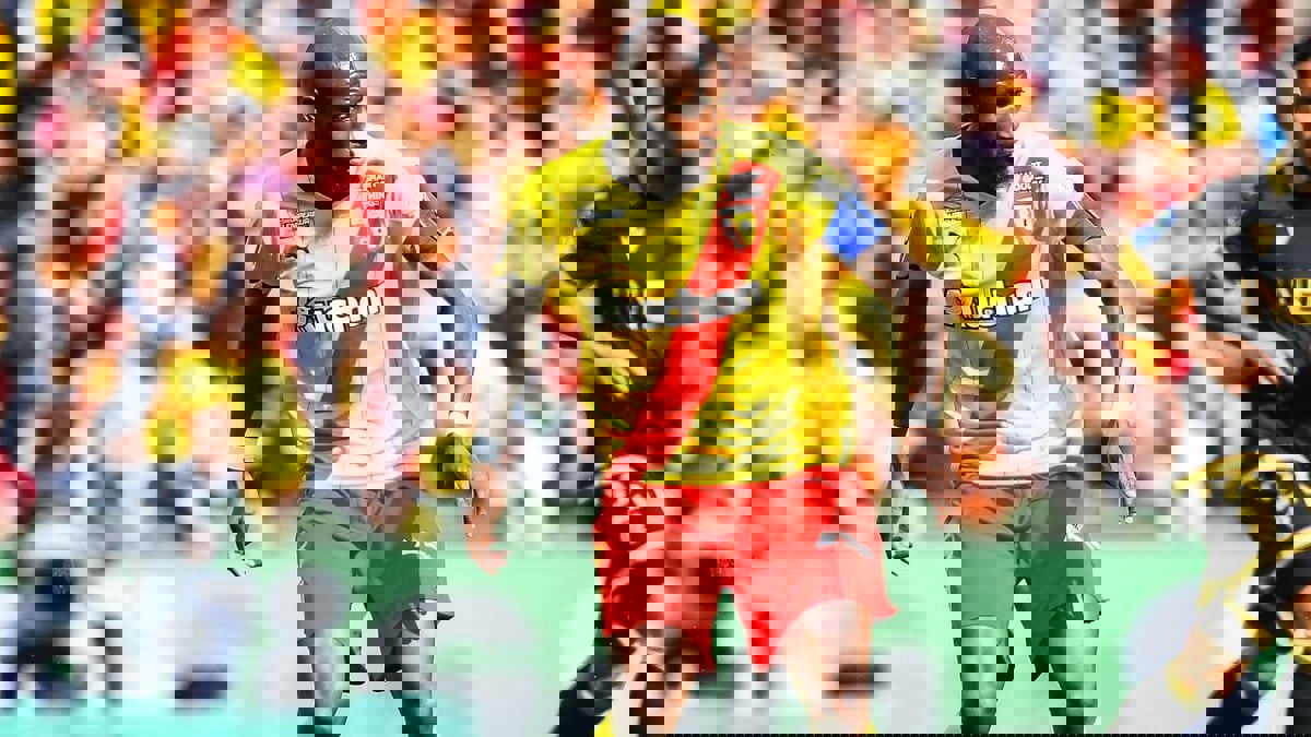 تقرير: النصر يتوصل لاتفاق نهائي مع لانس على ضم فوفانا