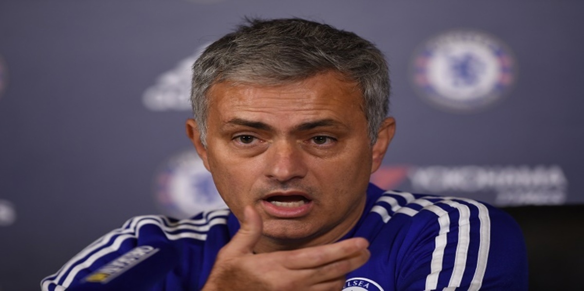 مورينيو: ليستر سيتي قادر على الفوز بالدوري