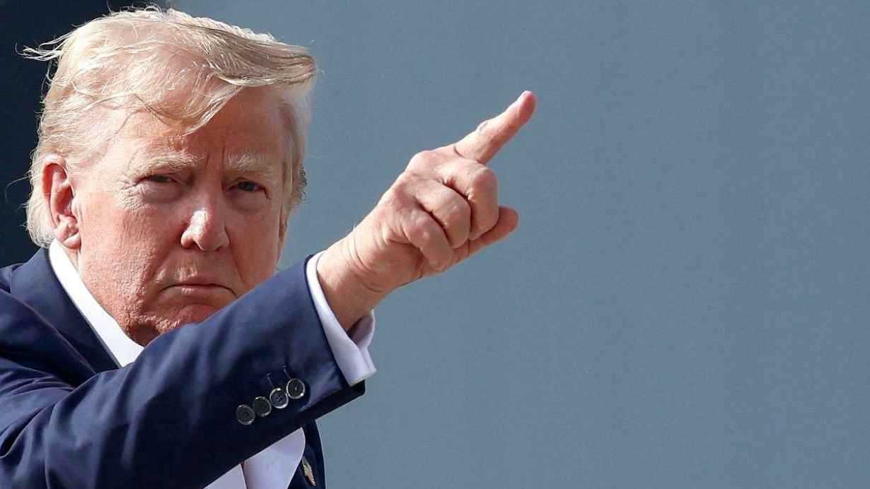 ردا على تصريحات "استفزازية".. ترامب يأمر بنشر غواصتين نوويتين قرب موسكو