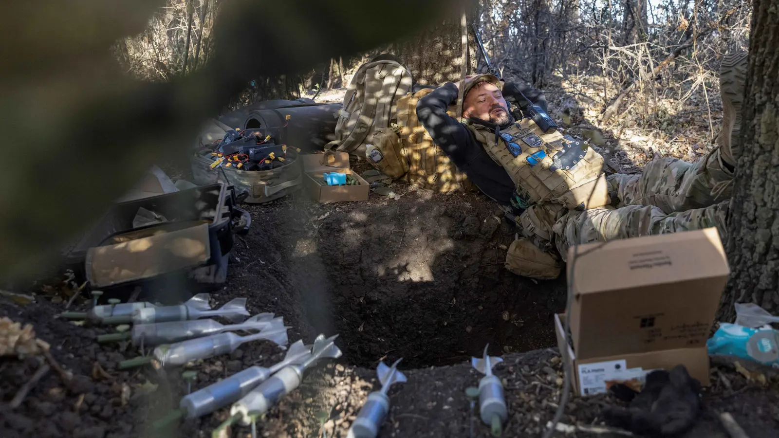 صواريخ وقاذفات.. الدب الروسي يعثر على "صيده الثمين" في كورسك