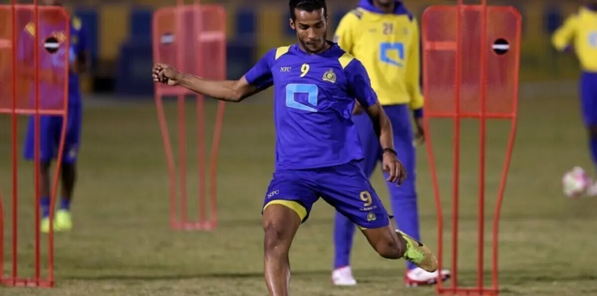 السعودية.. نادي النصر يطلب هذا المبلغ لبيع بطاقة نايف هزازي