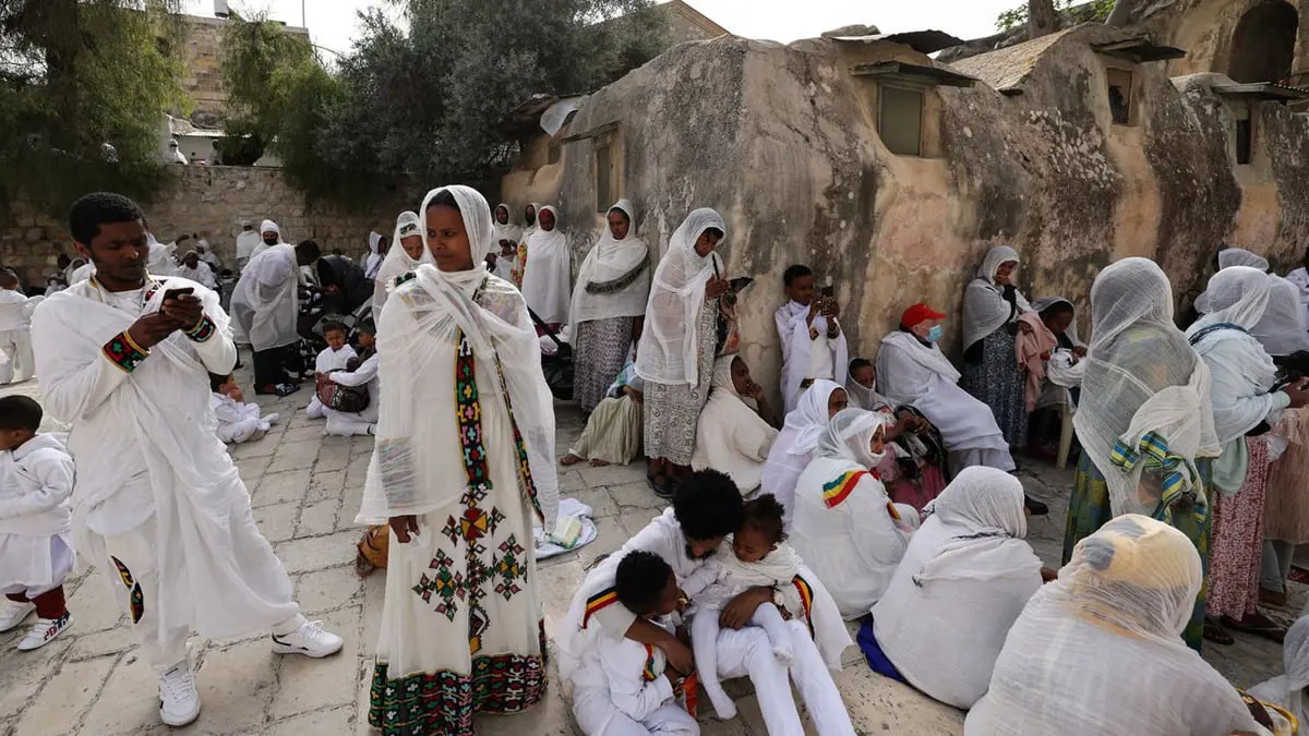 بسبب العلم.. اشتباكات بين الرهبان الأحباش والمصريين بدير السلطان في القدس