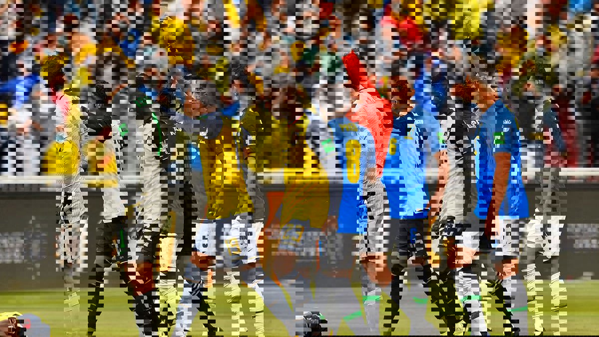 أليسون يمدح تقنية حكم الفيديو بعد إلغاء طرده مرتين في مباراة البرازيل ضد الإكوادور