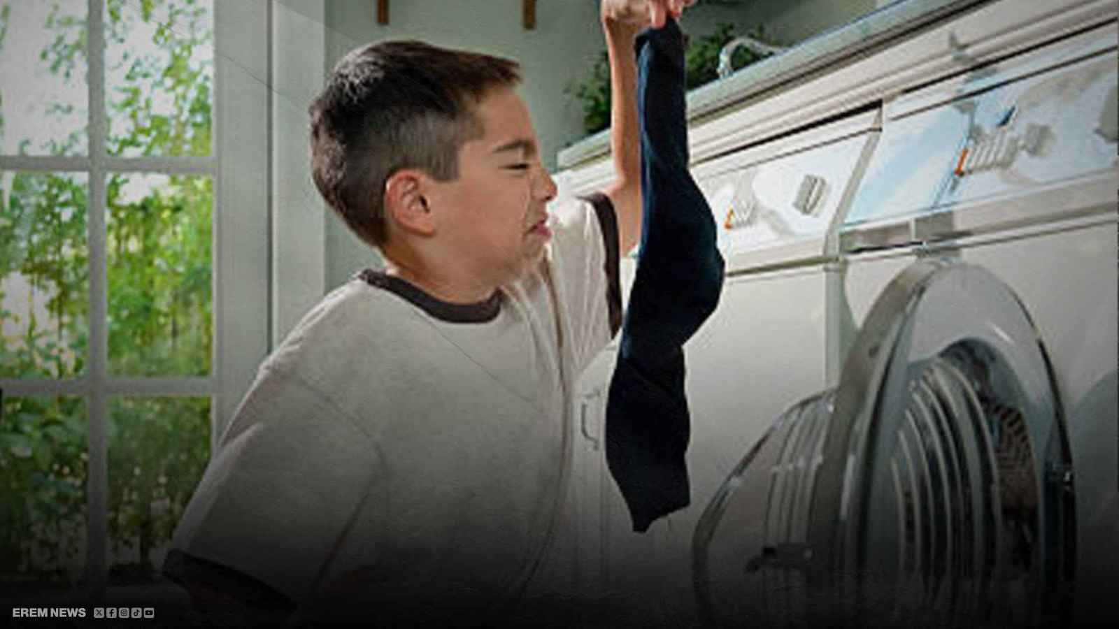 "شم الجوارب" يُدخل رجلاً المستشفى