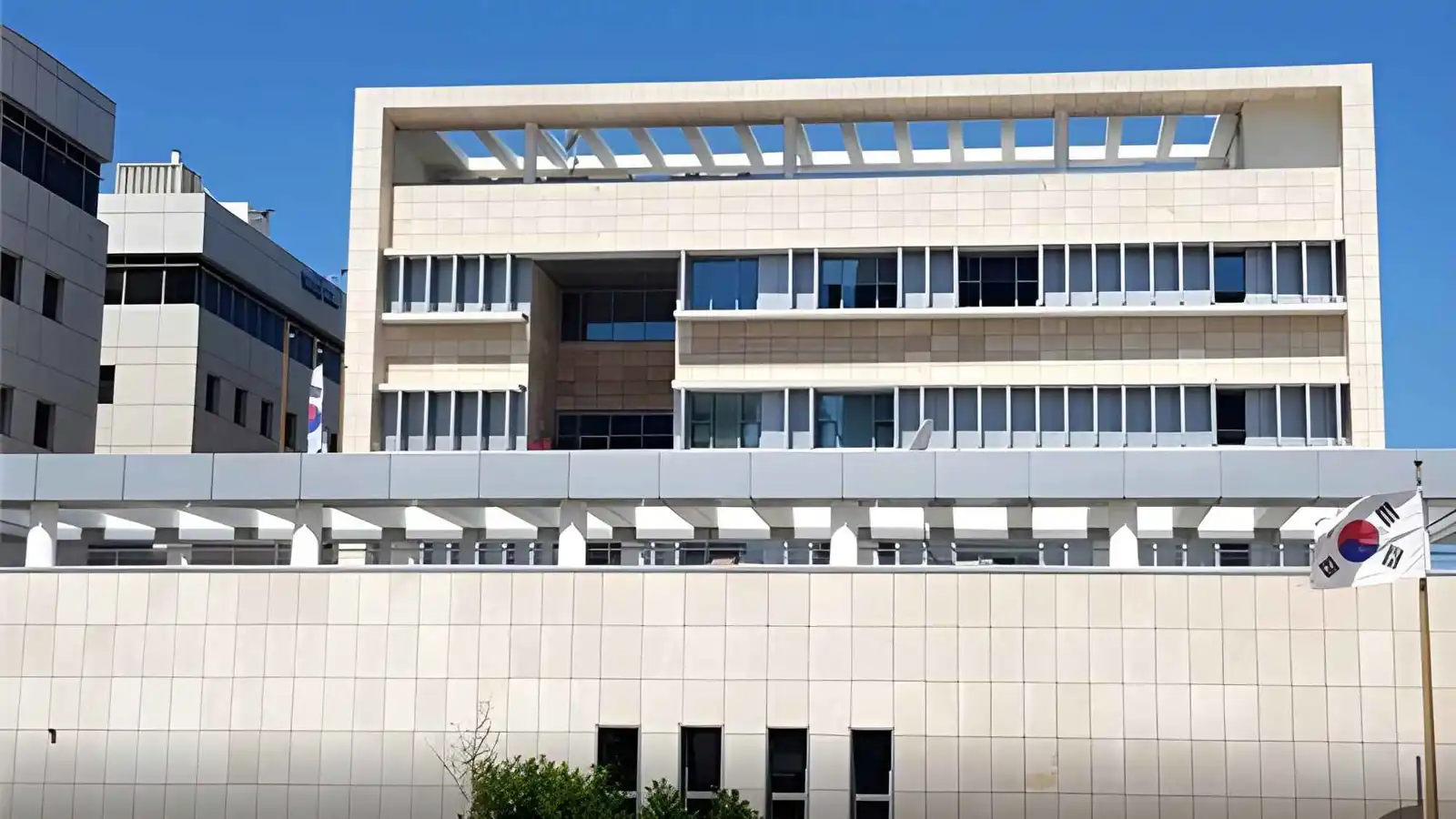 إفشال محاولة تسلل إلى مقر سفارة إسرائيل في كوريا الجنوبية