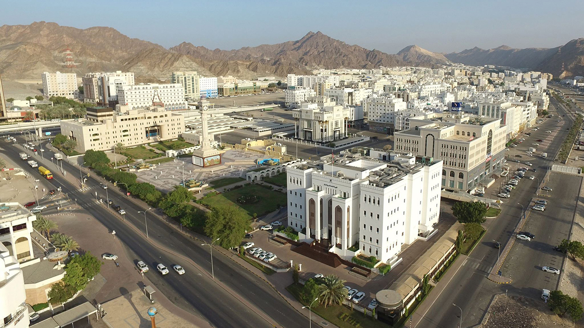 "بلومبرغ": عُمان ضمن 13 دولة حققت 7% نموا متواصلا في 25 عاما