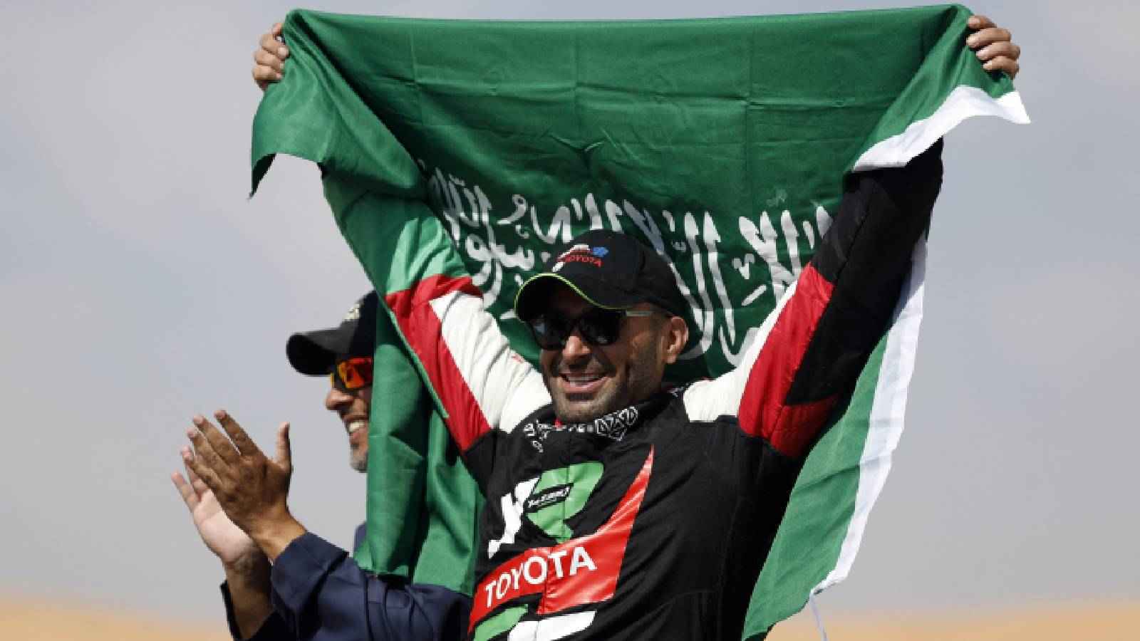 السعودي يزيد الراجحي يتوج بلقب رالي داكار