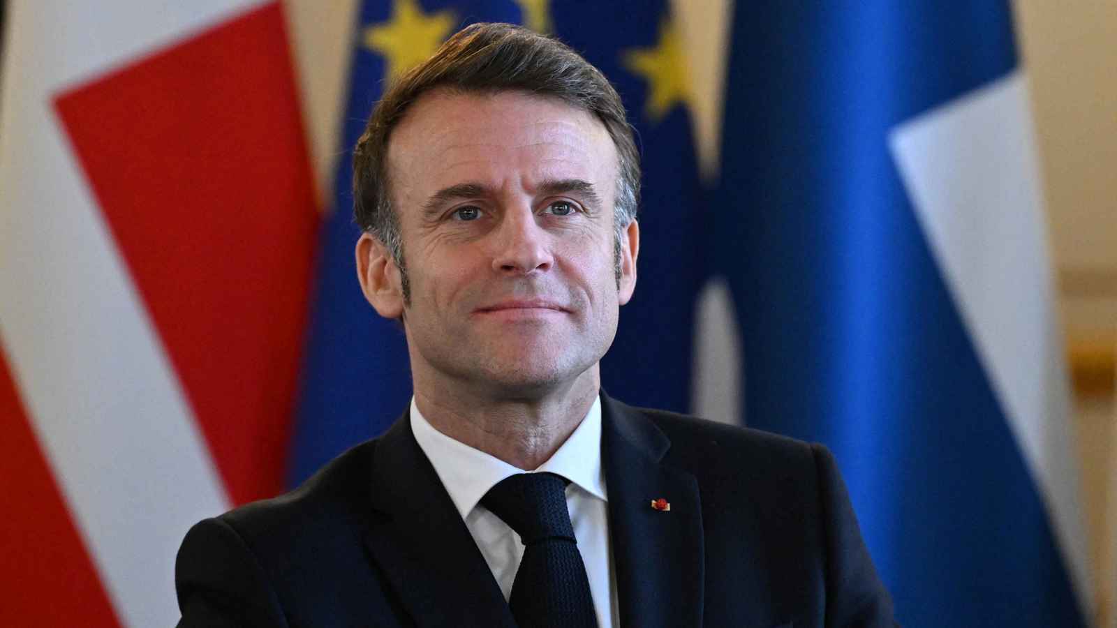 ماكرون يرحب بنية زيلينسكي "استئناف الحوار" مع ترامب