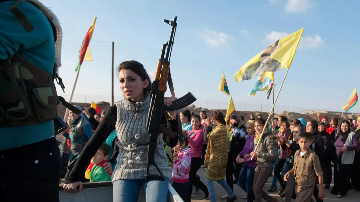 الأكراد يخشون من فقدان مكاسب الإدارة الذاتية إذا تصالحت سوريا وتركيا