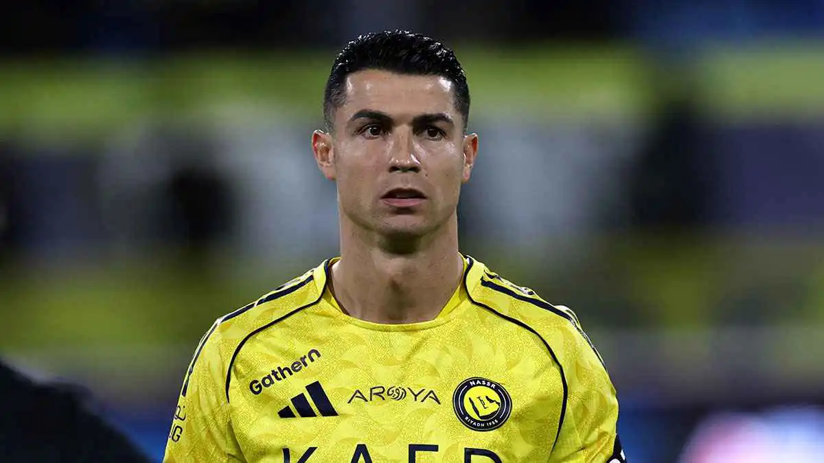 سيفقد عقله.. كريستيانو رونالدو يدرس الرحيل عن النصر السعودي