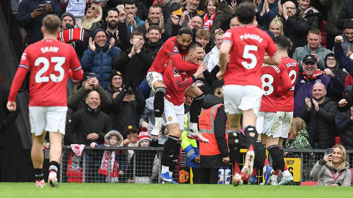 ترتيب الدوري الإنجليزي بعد فوز مانشستر يونايتد على أستون فيلا 