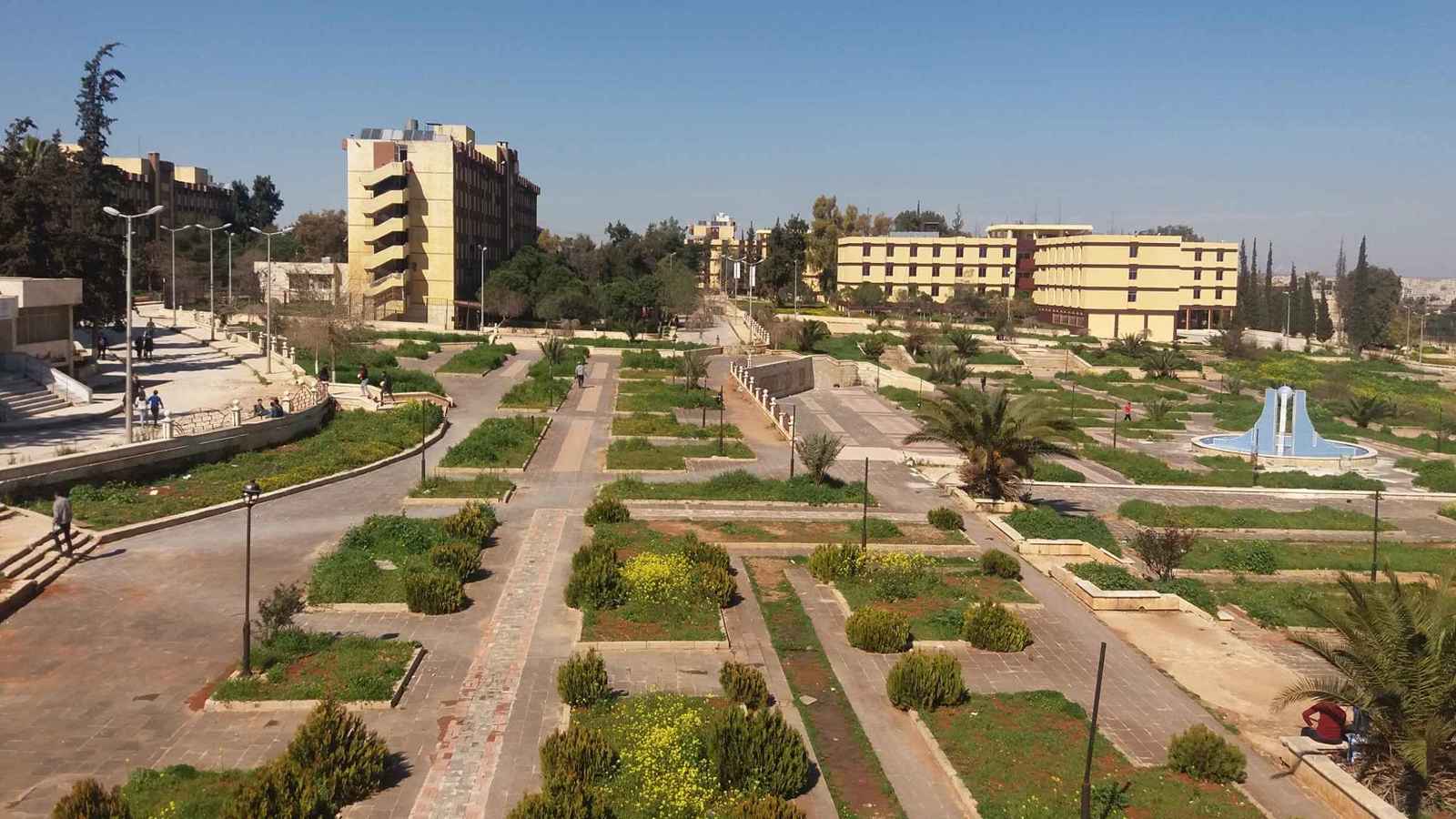 الفصائل المسلحة تقصف السكن الجامعي في حلب (فيديو)