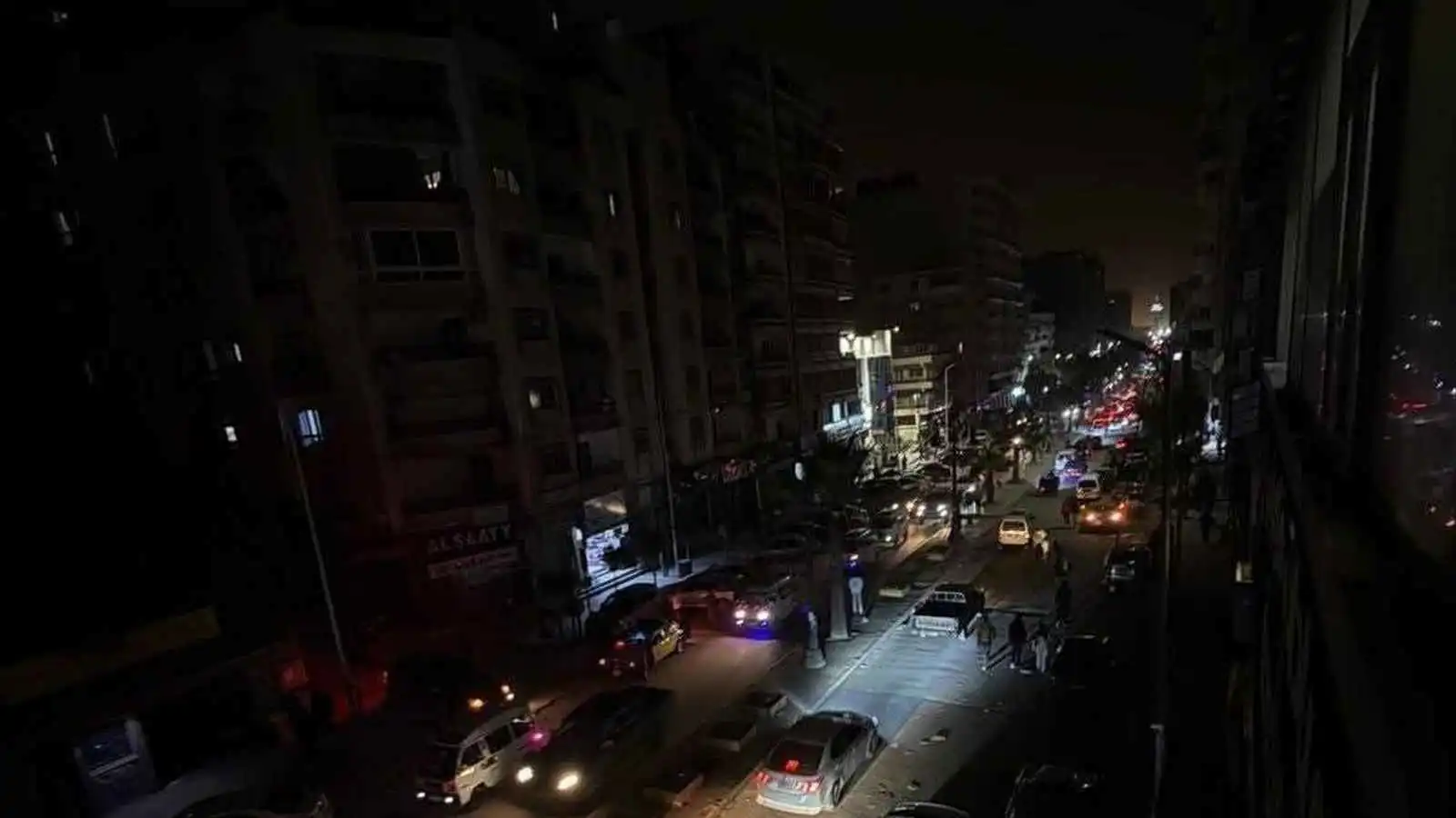 تقشف طاقي.. حرب إيران تطفئ أنوار مصر في التاسعة