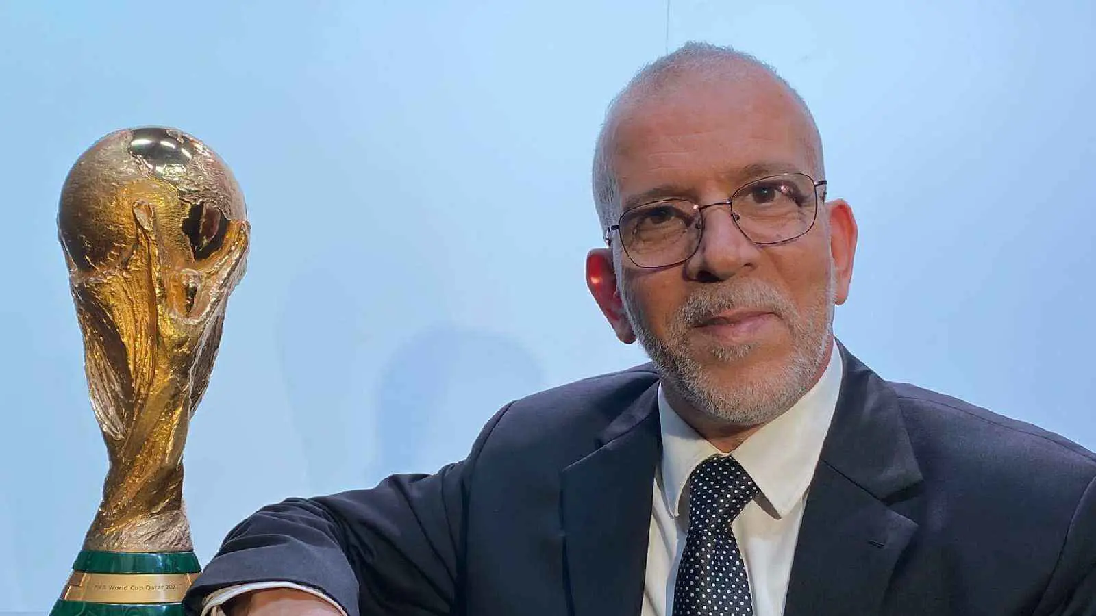 حفيظ دراجي يثير جدلًا بتعليقاته ضد رونالدو