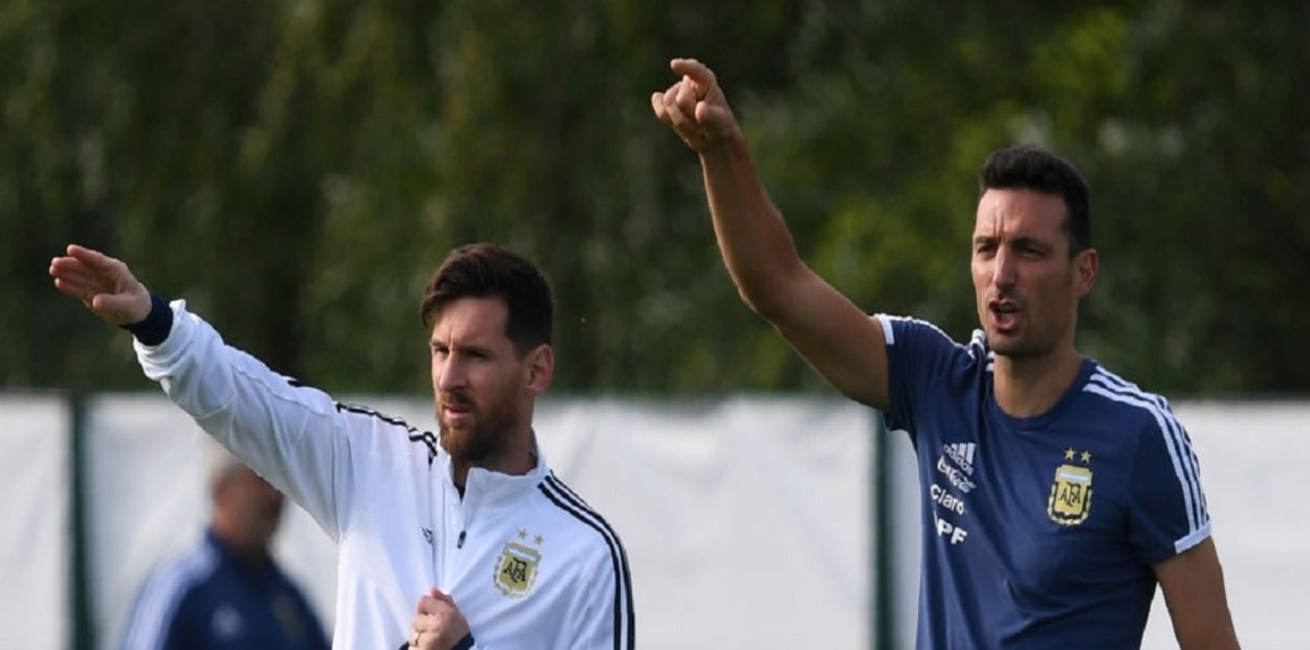 تعيين ليونيل سكالوني مدربًا مؤقتًا للمنتخب الأرجنتيني
