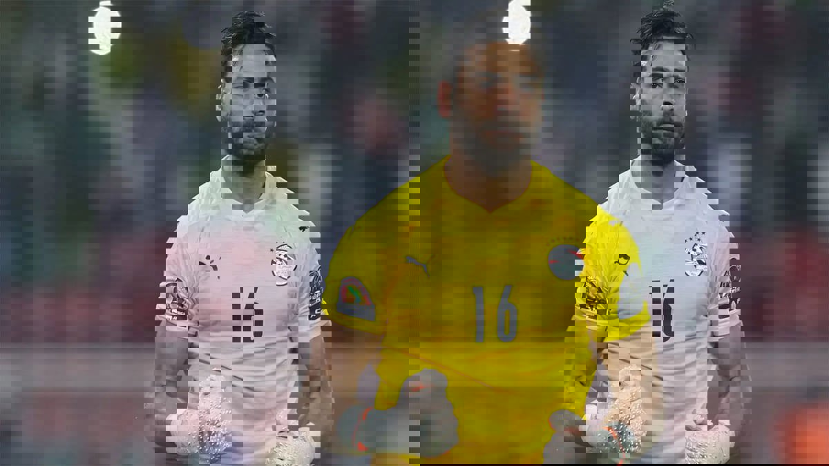 رئيس نادي البنك الأهلي يطرد محمد أبوجبل من مكتبه