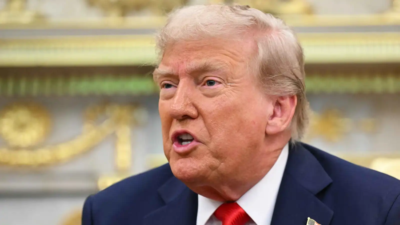 رغم حالة الضبابية.. ترامب يتعهد بمواصلة السعي لإنهاء حرب أوكرانيا