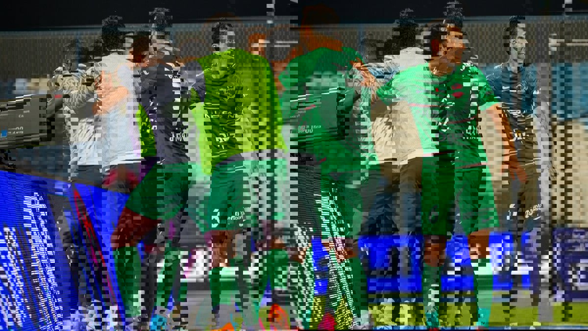 شباب الأهلي بطلًا لدوري أدنوك للمحترفين للمرة الثامنة في تاريخه