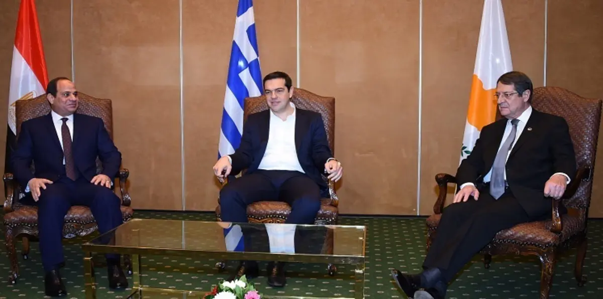 القاهرة تحتضن قمة ثلاثية لبحث جهود مكافحة الهجرة غير الشرعية‎ إلى أوروبا