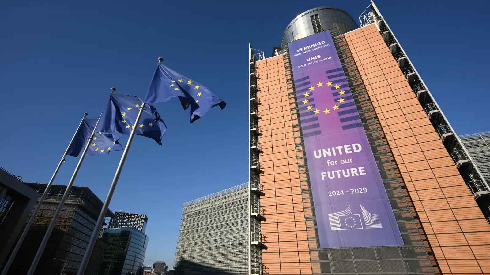 مسؤول روسي يتهم الاتحاد الأوروبي بتقسيم الأصول الروسية