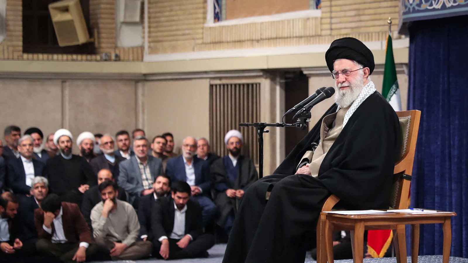 بعد مرونة "الحرس الثوري".. لماذا تحول موقف المتشددين الإيرانيين من المفاوضات؟