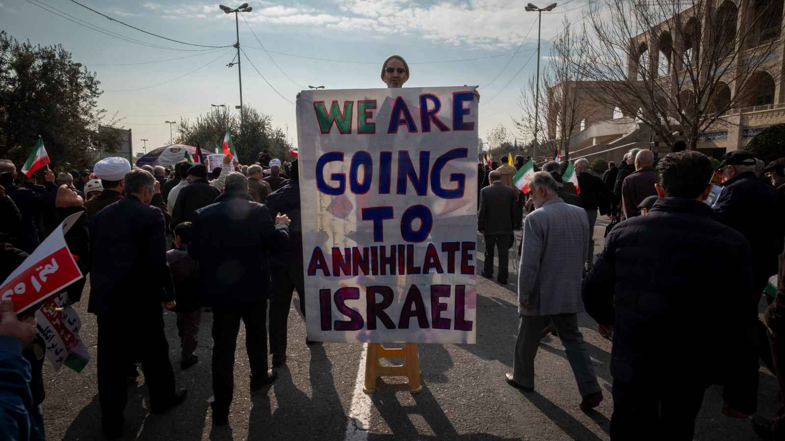 محلل سابق في "سي آي إيه" يقر بتسريبات حول ضربة إسرائيلية ضد إيران