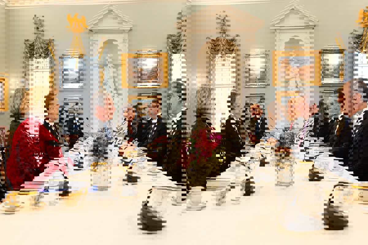 "بارزاني" يزور واشنطن وسط جدل متصاعد حول الوجود الأمريكي بالعراق