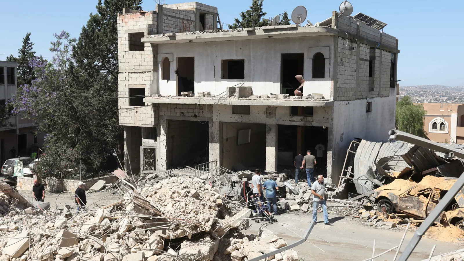 إصابة 3 جنود إسرائيليين بانفجار طائرة مسيّرة داخل قاعدة عسكرية في الجليل