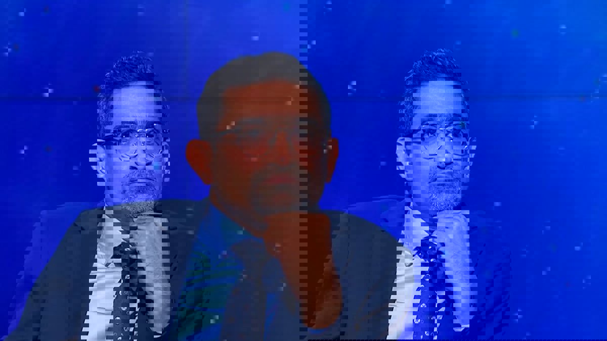 عضو بمجلس الشورى اليمني يطلب العودة إلى مناطق سيطرة الحوثيين