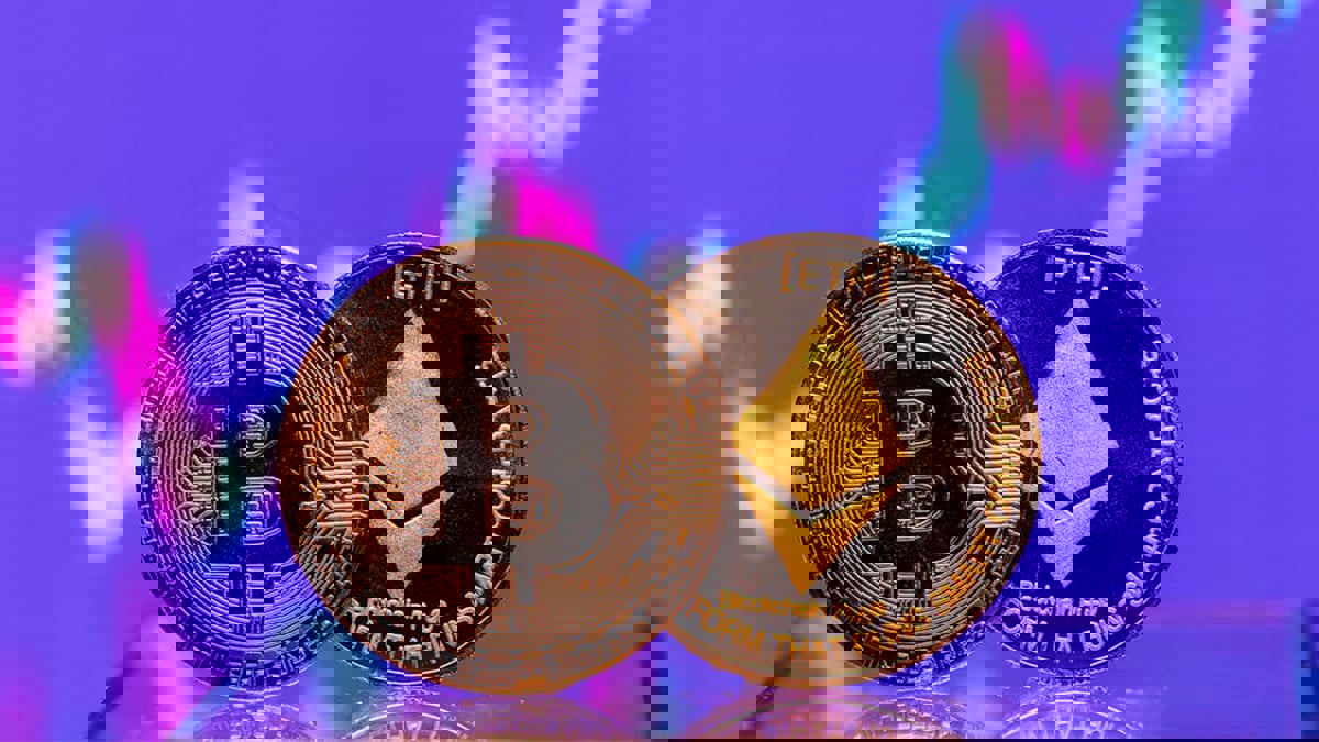 سوق العملات المشفرة في أعلى مستوى وتوقعات باستمرار الارتفاع