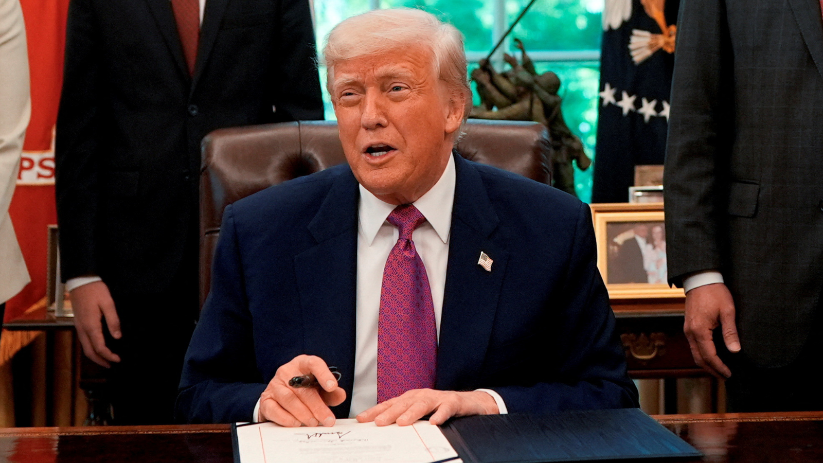 بعد وقف إطلاق النار.. ترامب يعرض مساعدة الهند وباكستان "تجاريا"