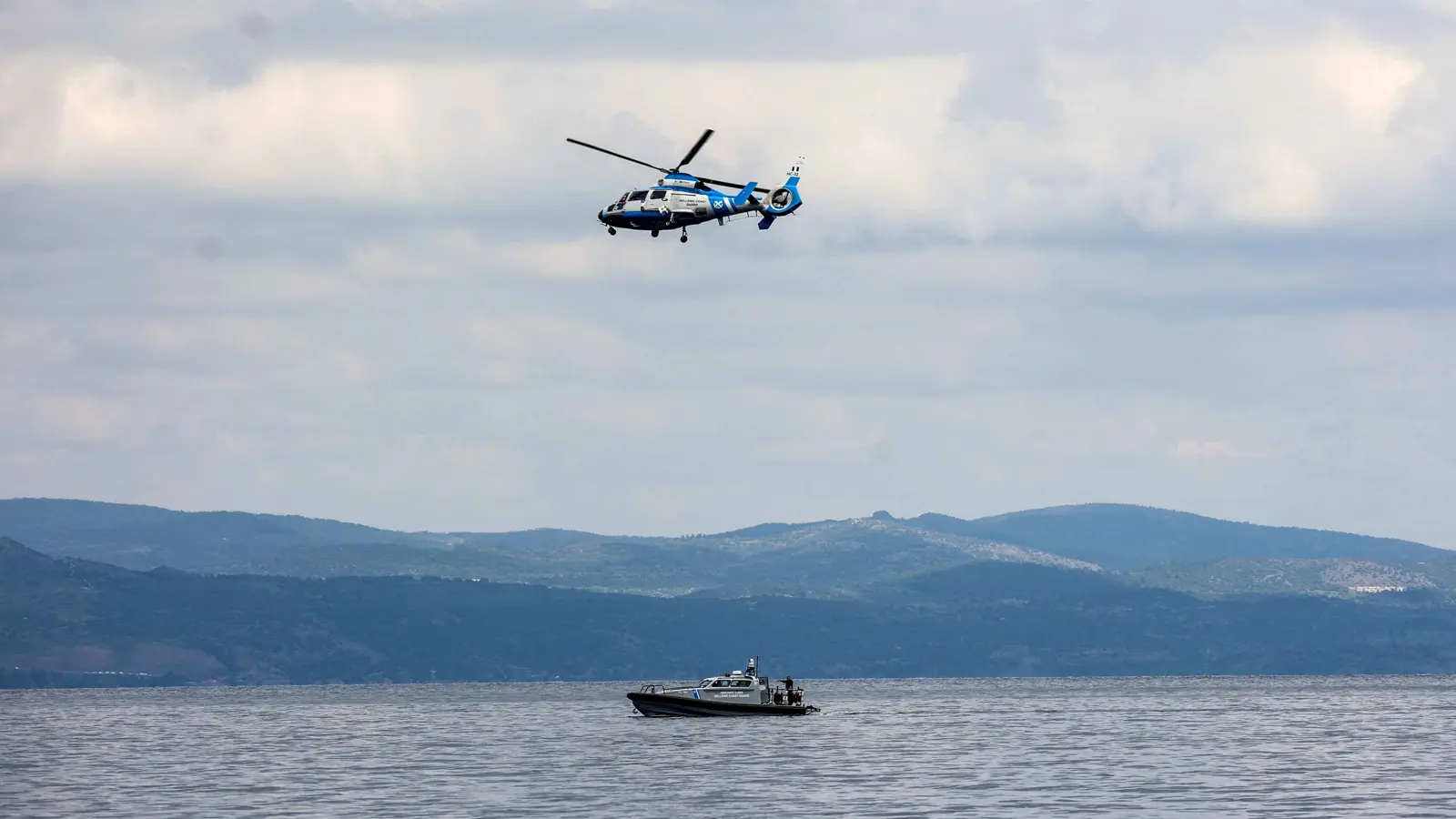اليونان تعلّق قبول طلبات اللجوء من مهاجري إفريقيا