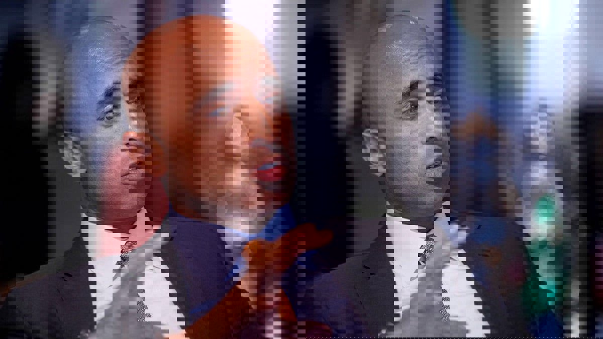 العتيبة: لا حل قريبا لأزمة قطر.. القضية ليست أولوية لأي أحد (فيديو)