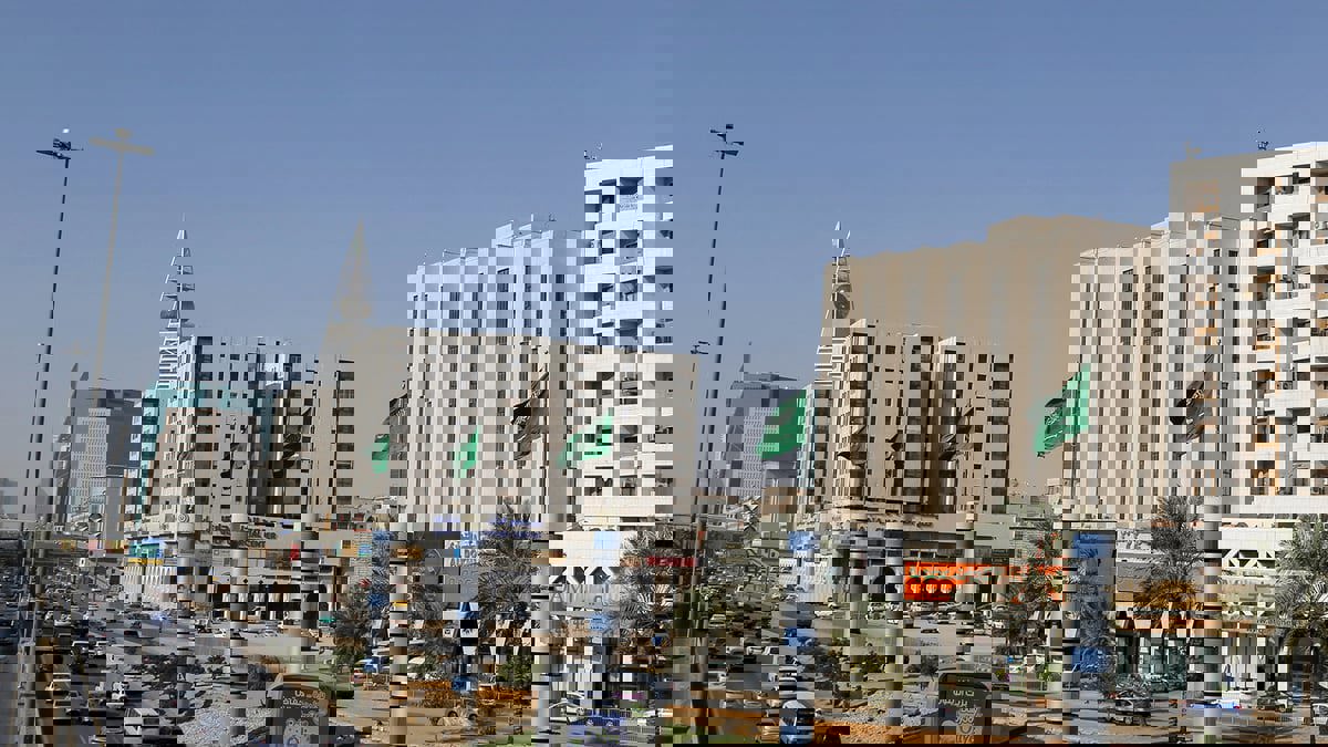 السعودية.. "نزاهة" تعلن مباشرة 16 قضية في جرائم الفساد