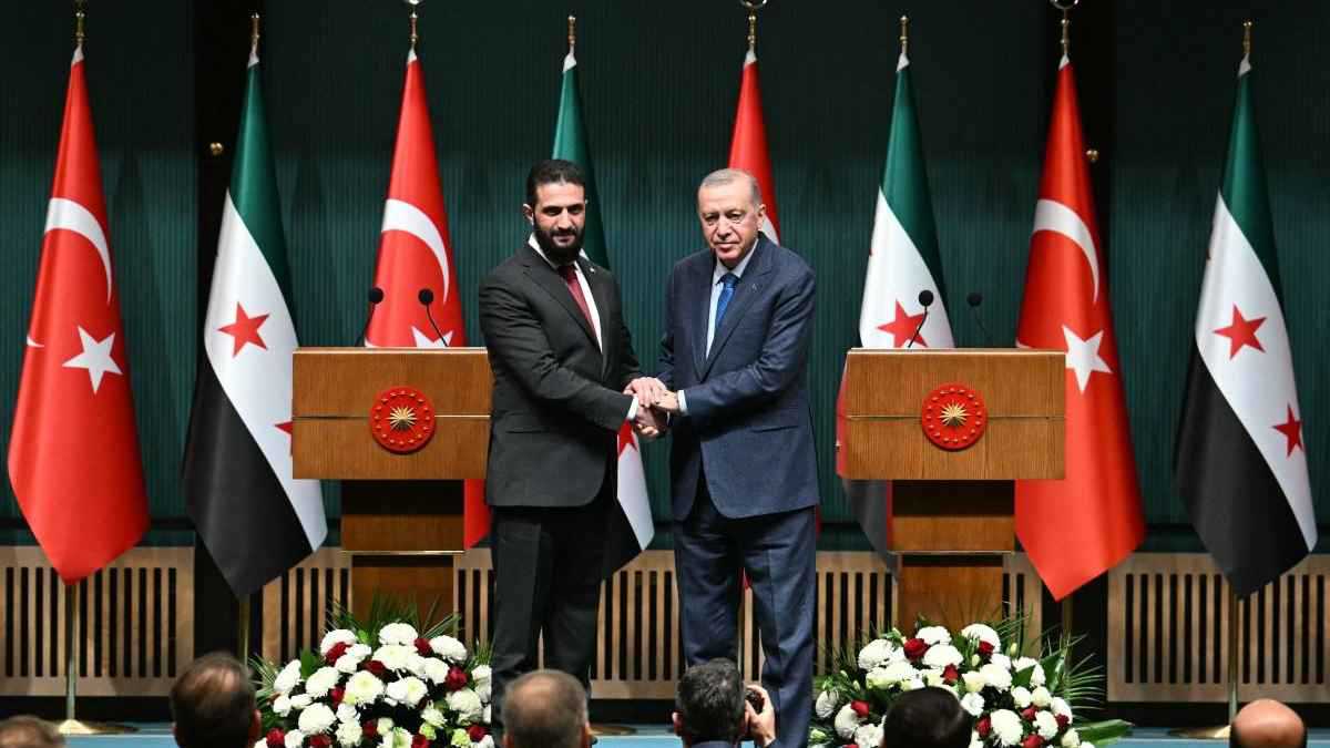 أردوغان: الشرع أظهر موقفا قويا في المواجهة مع إسرائيل