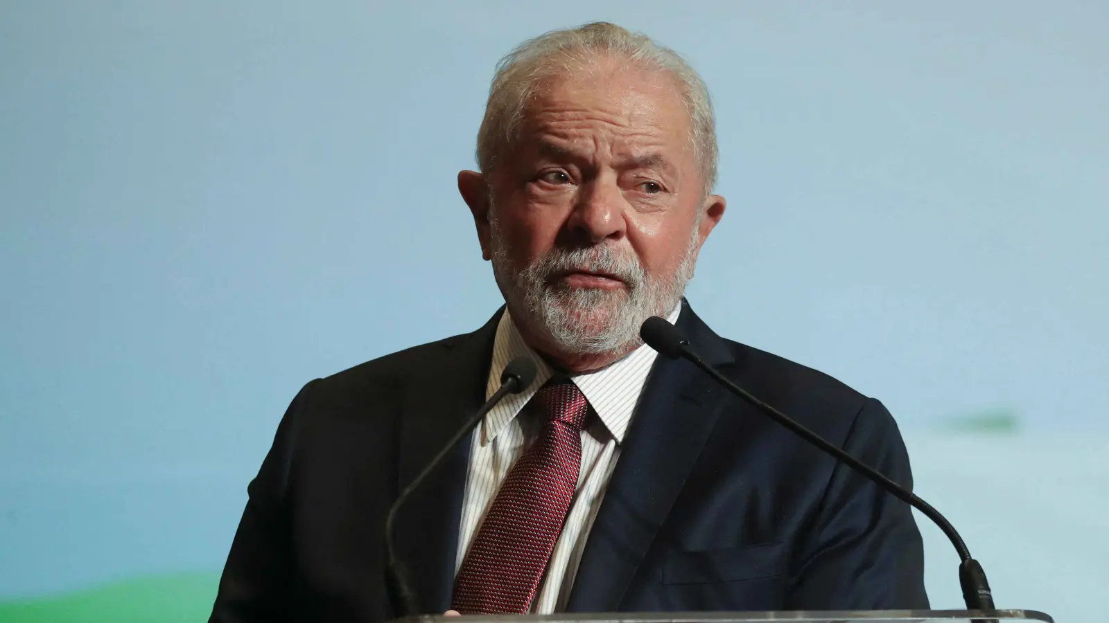 رئيس البرازيل يحذر ترامب: قد "نرد بالمثل" على الرسوم الجمركية