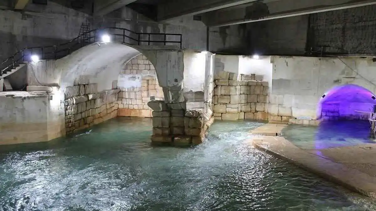 ارتفاع منسوب المياه في "نبع الفيجة".. هل ينقذ دمشق من العطش؟