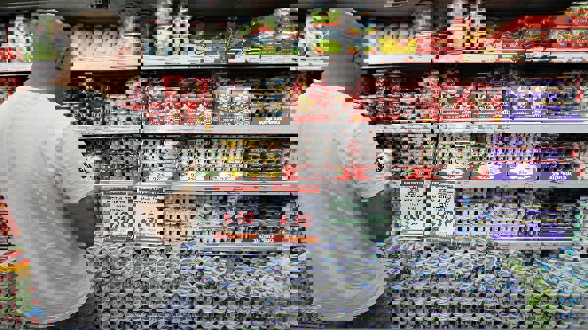 الحكومة الفلسطينية تؤكد انخفاض اعتماد أسواقها على المنتجات الإسرائيلية